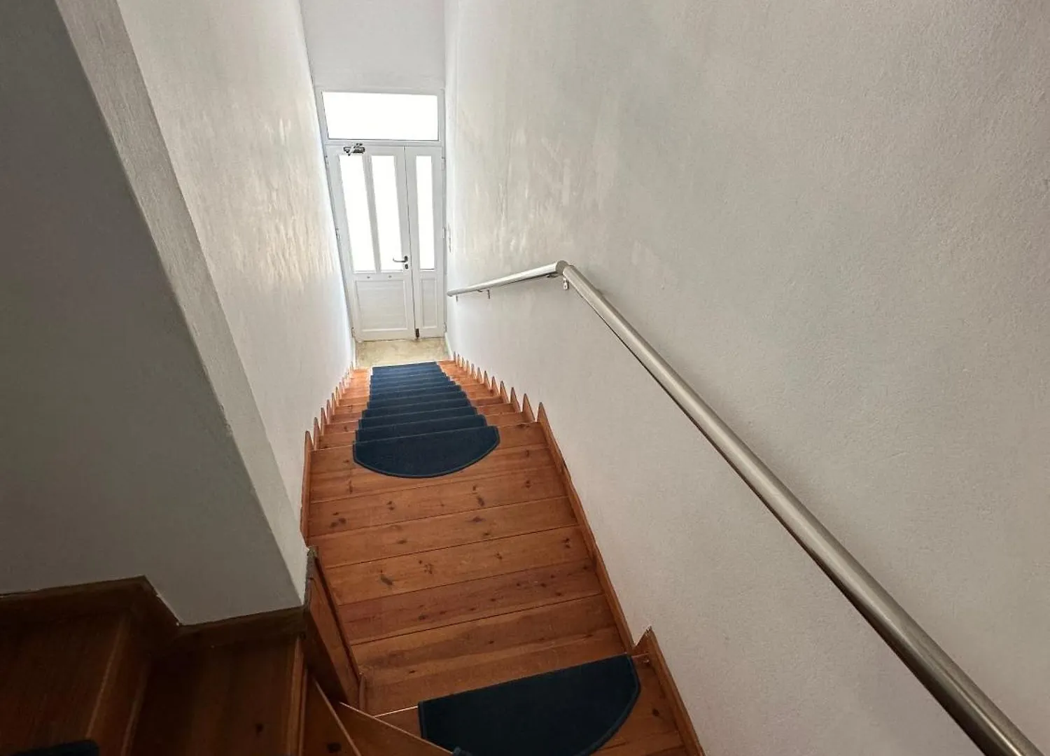 Waterfront Apartment 릭수리