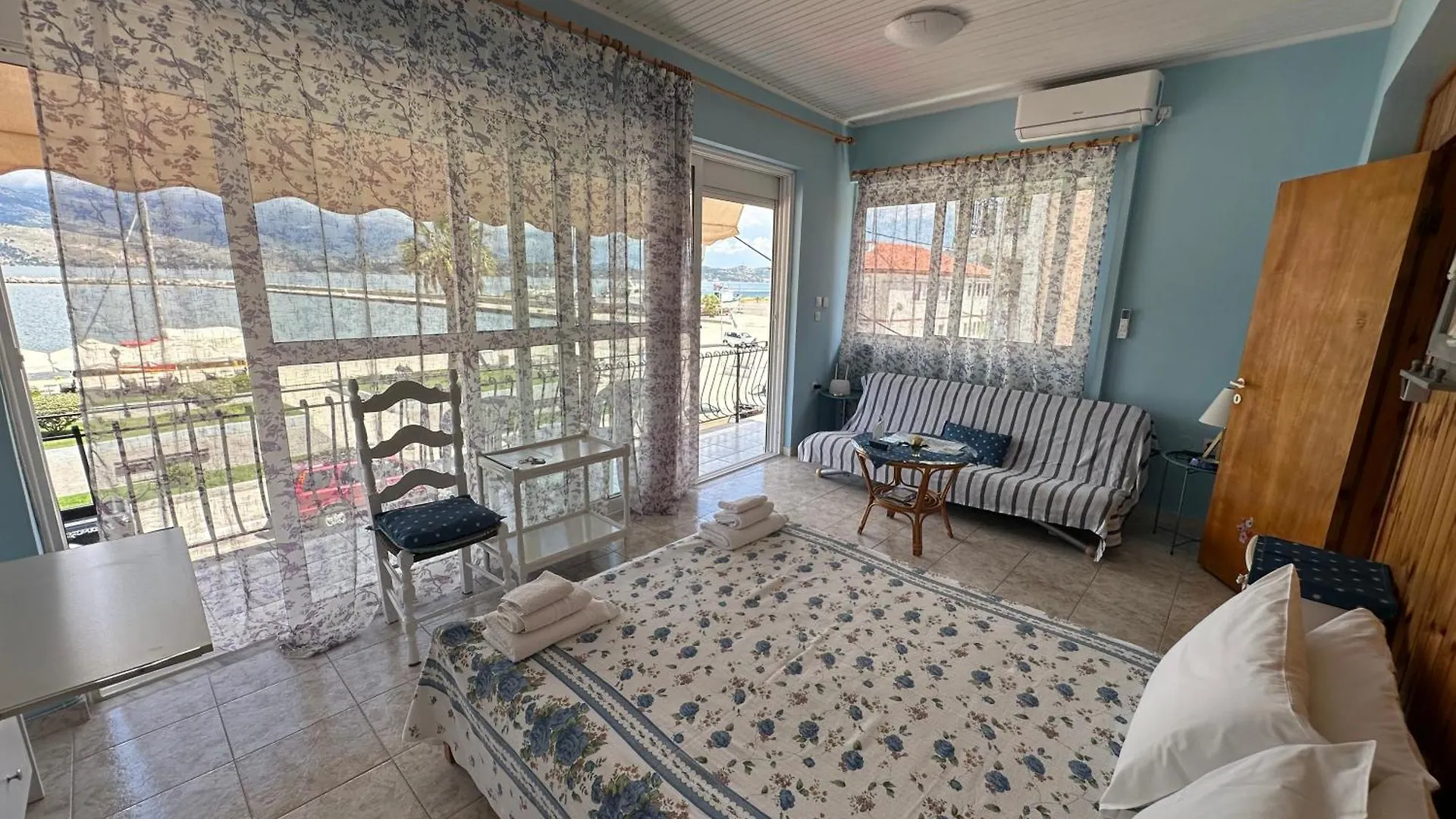 Waterfront Apartment 릭수리 0*,